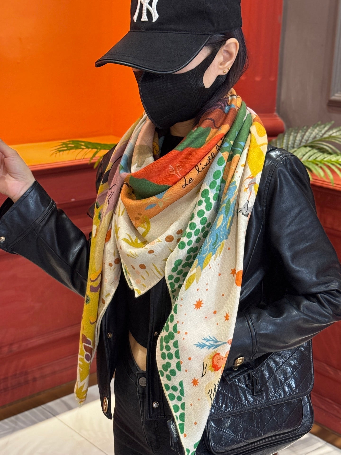 HERMES HERMES 25S SCARF 140 IN SILK 733913