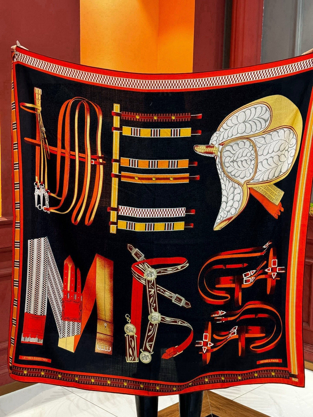 HERMES HERMES 25S SCARF 140 IN SILK AND CASERE 735807