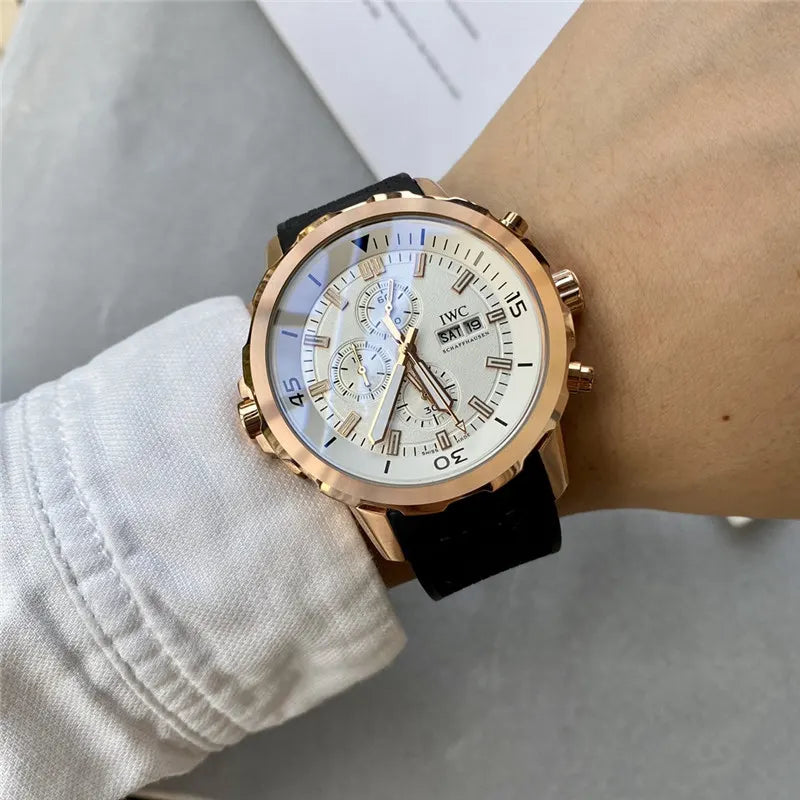 IWC Rose Gold Chronograph - Hình 2