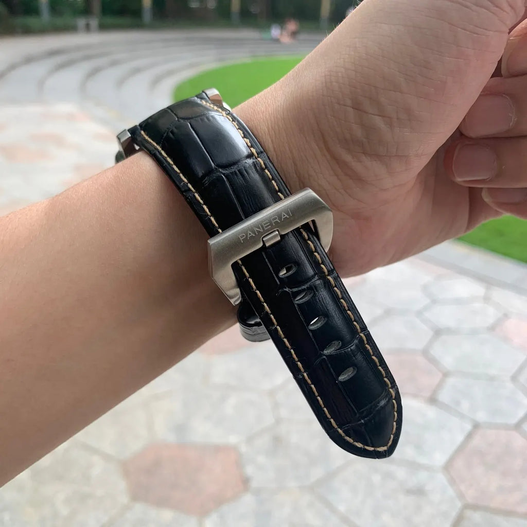 Panerai Luminor Black Dial Leather - Hình 2
