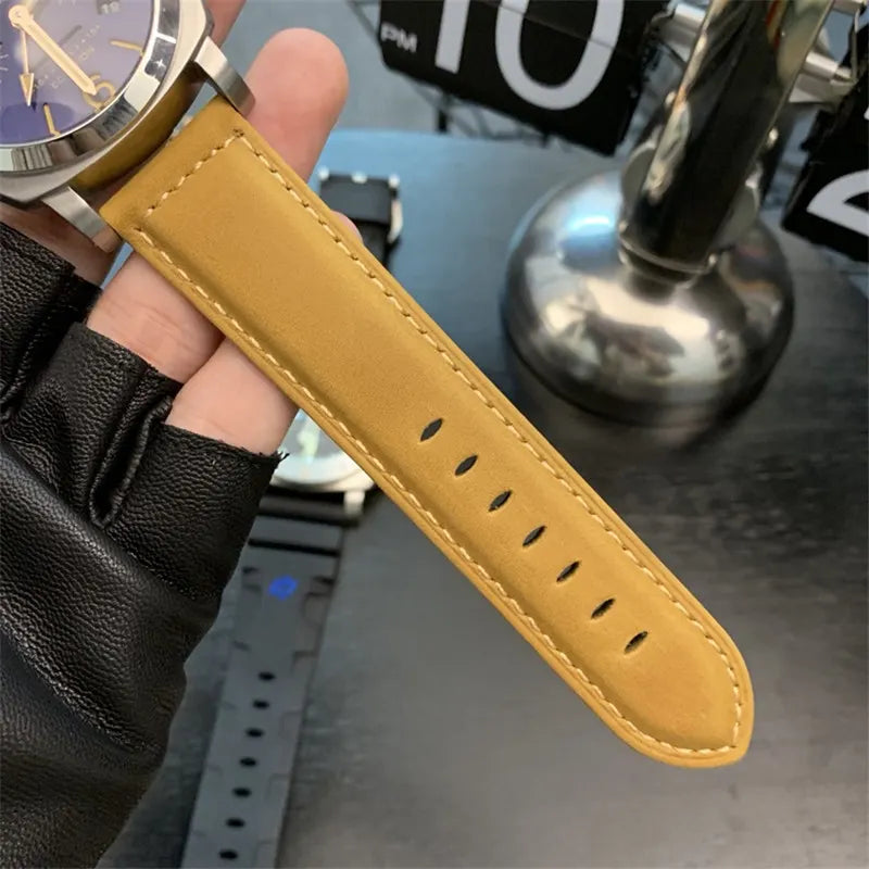 tan Panerai Luminor GMT Blue Dial - Hình 4