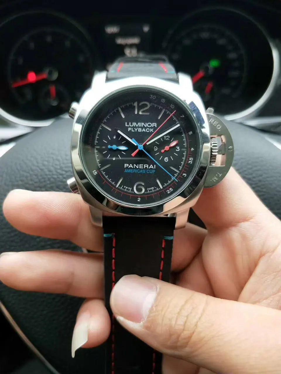 Panerai Flyback Americas Cup - Hình 2
