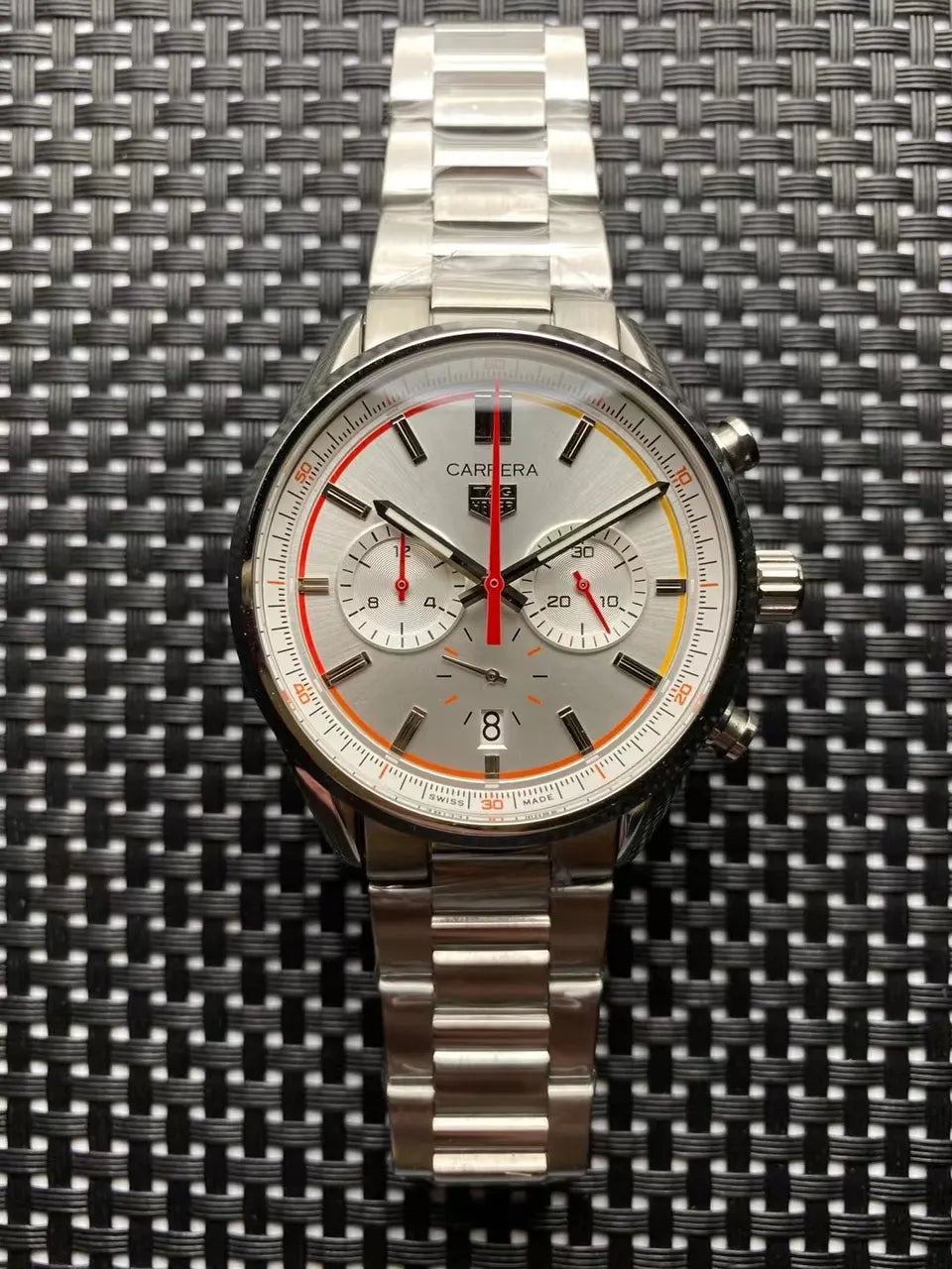 Tag Heuer Silver Chronograph - Hình 2