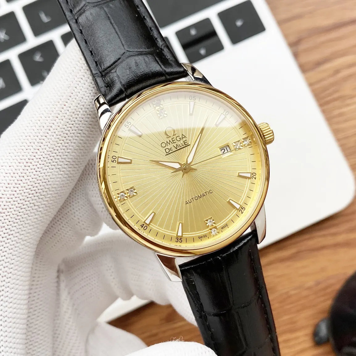Omega Gold Diamond Leather Watch de