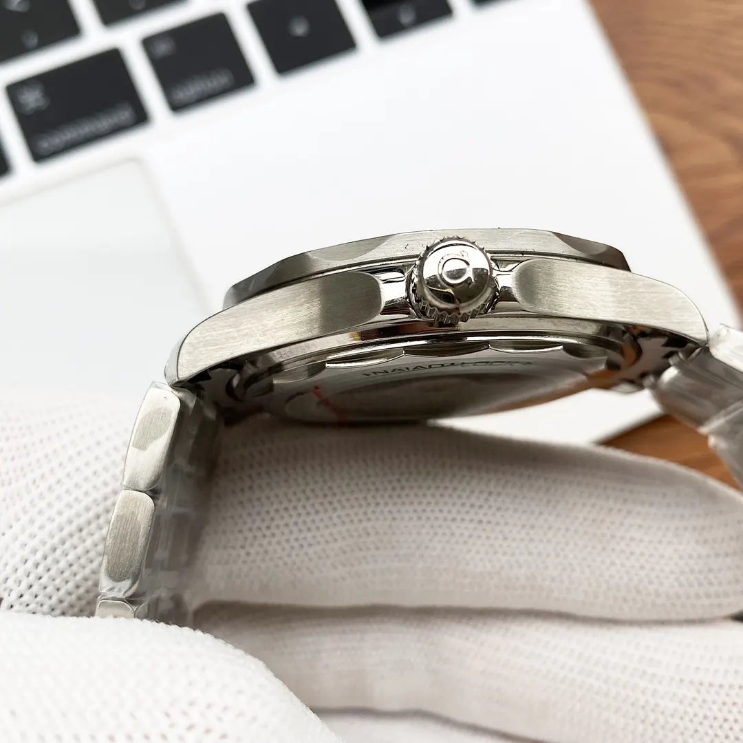 Omega Seamaster White Wave Dial - Hình 3