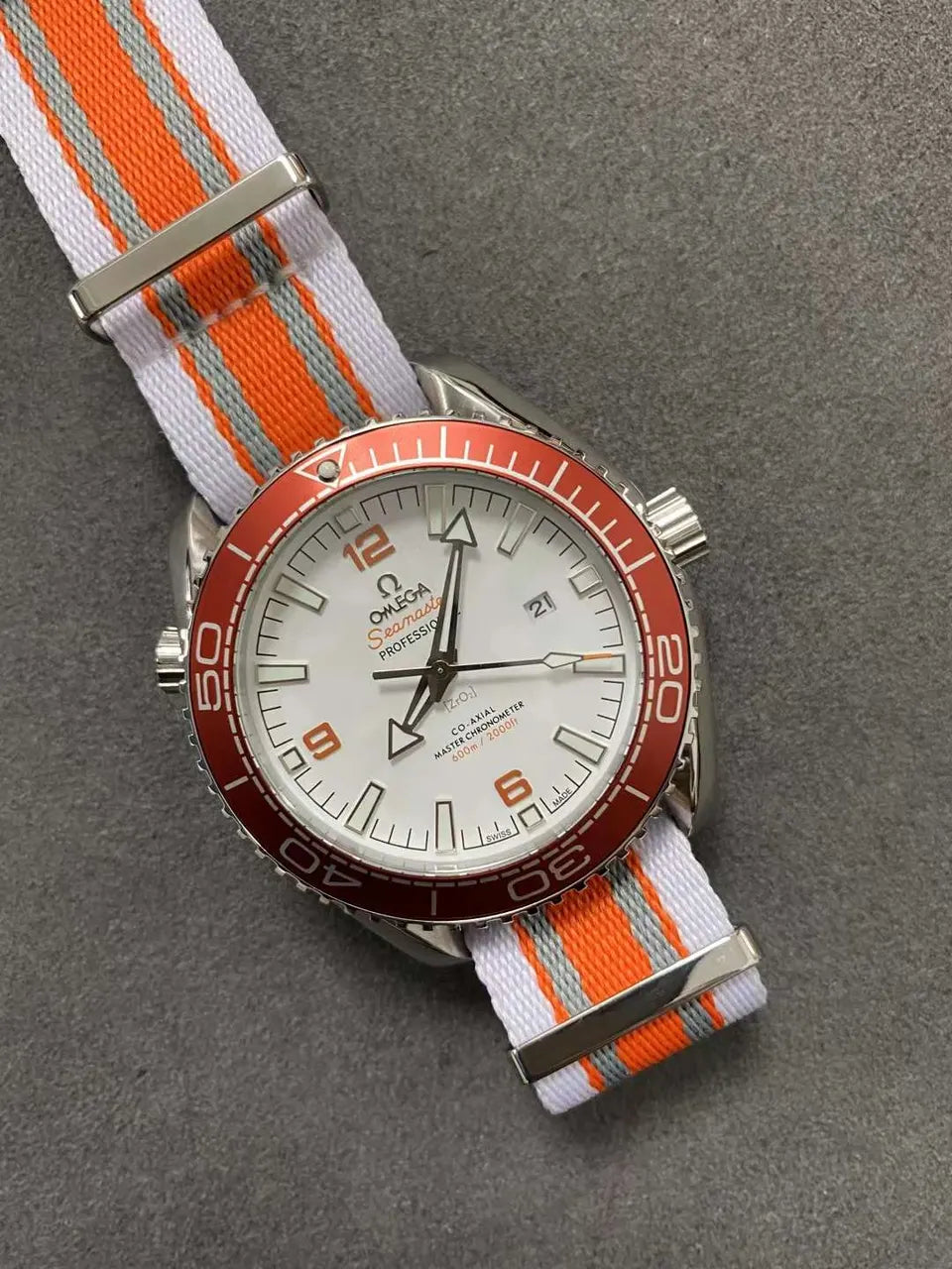 nato Omega Seamaster Orange Bezel - Hình 3