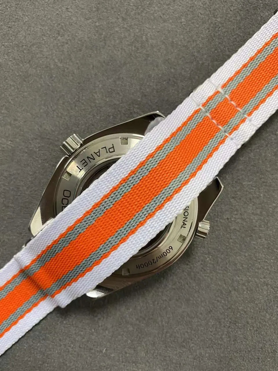 nato Omega Seamaster Orange Bezel - Hình 4