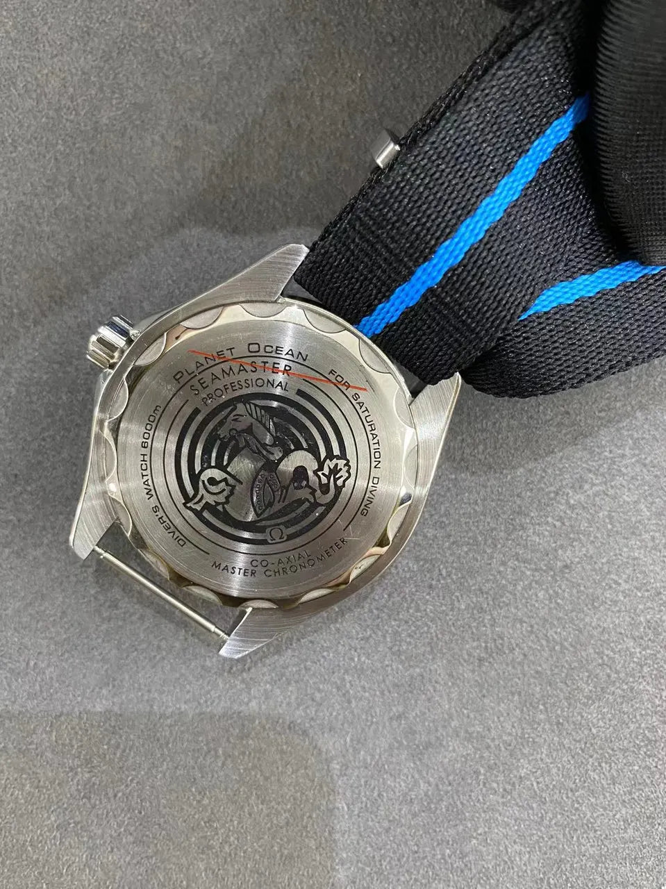 dial Omega Seamaster Black Blue - Hình 4