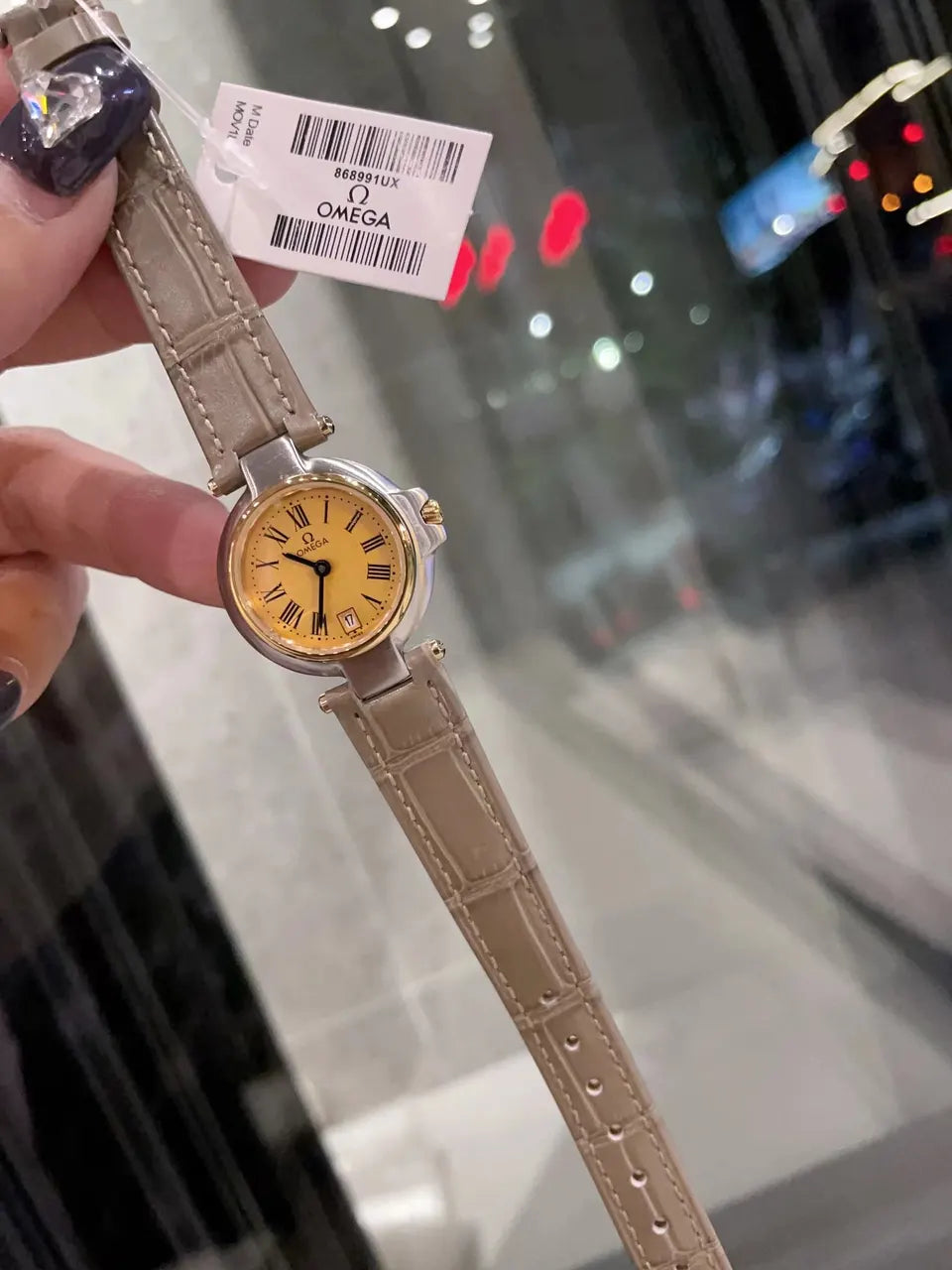 Omega Gold Beige Ladies Watch