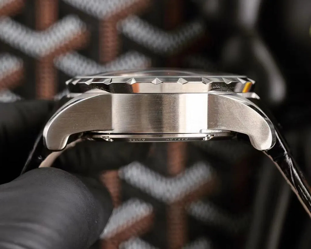 Roger Dubuis Knights Black - Hình 3