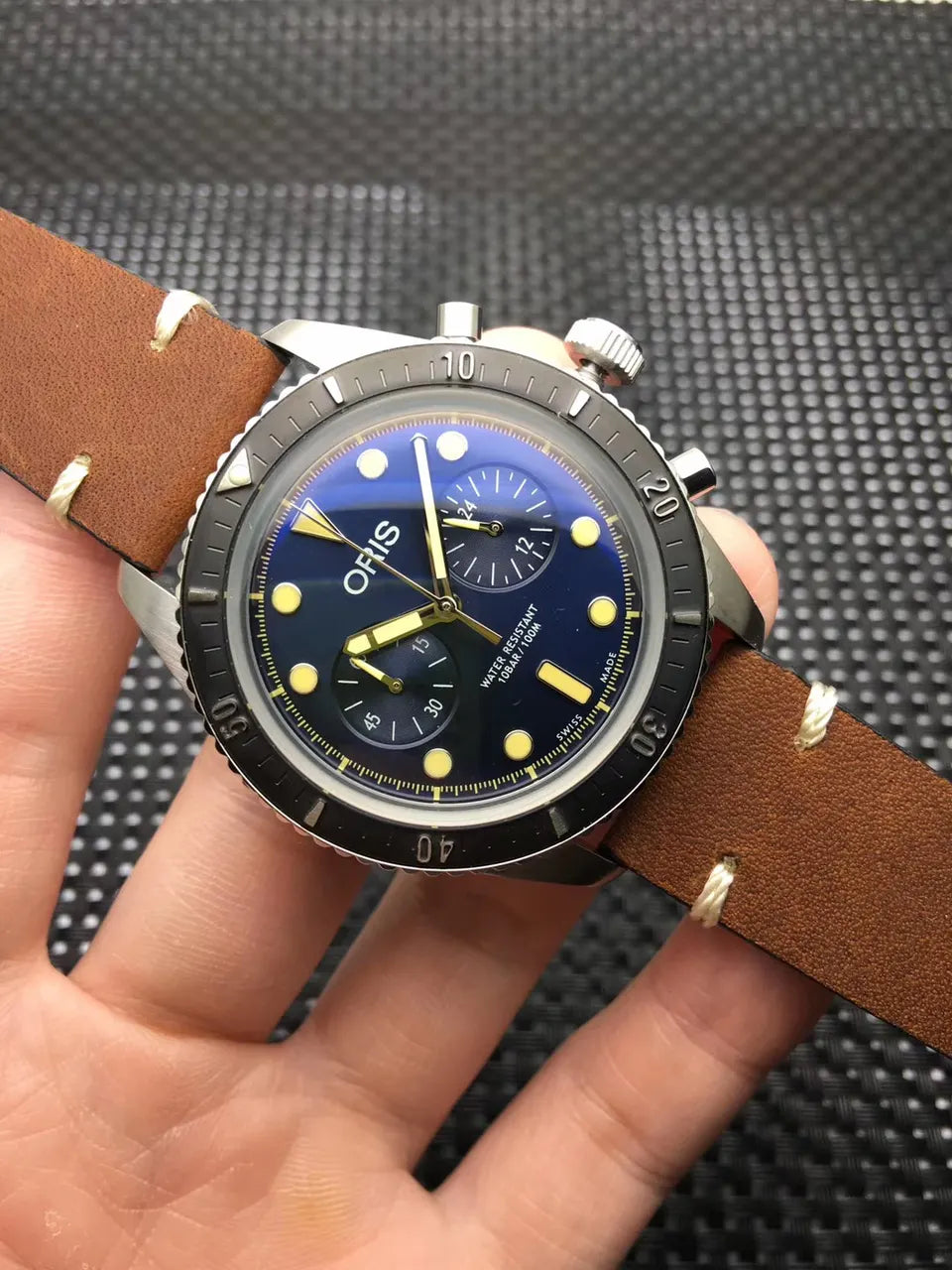 Oris Chronoris Blue Dial Brown Leather - Hình 4