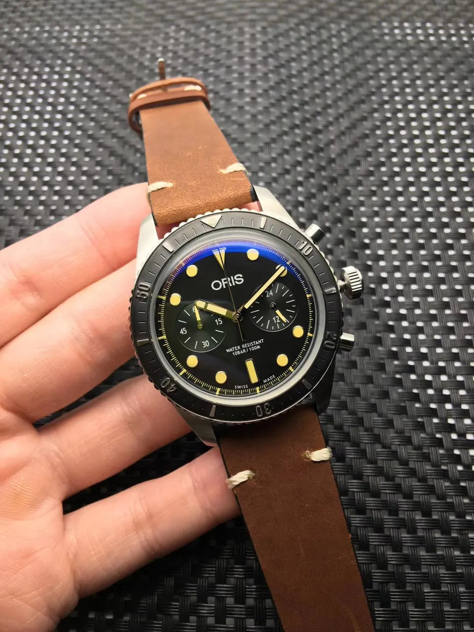 Oris Chronoris Blue Dial Brown Leather - Hình 6
