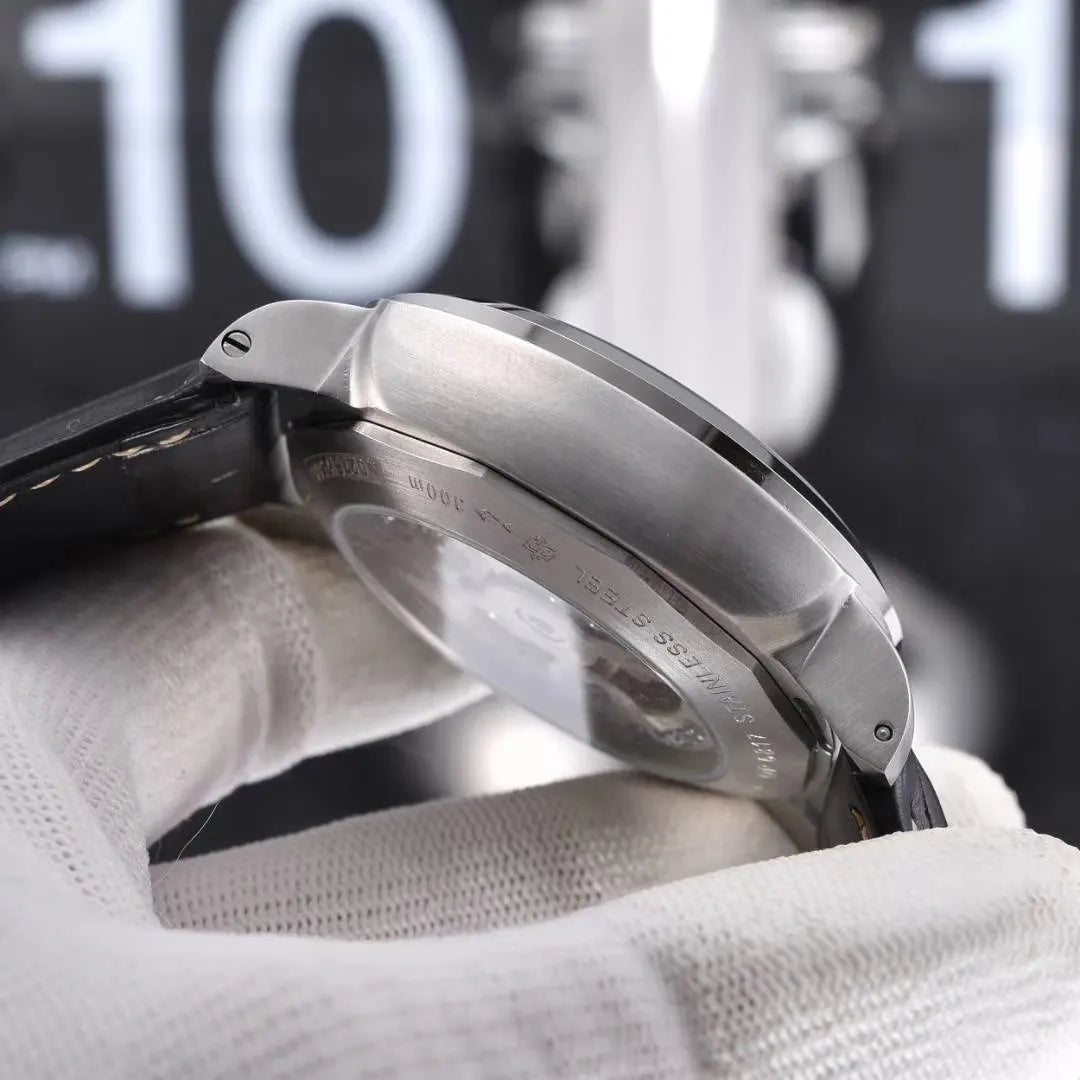 steel Panerai Luminor GMT Black Dial - Hình 3