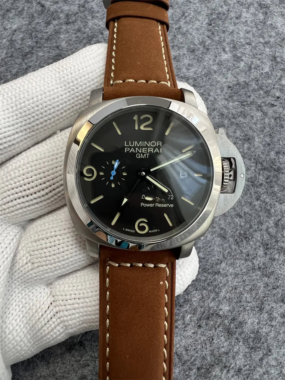 Panerai Luminor GMT Power Reserve - Hình 5