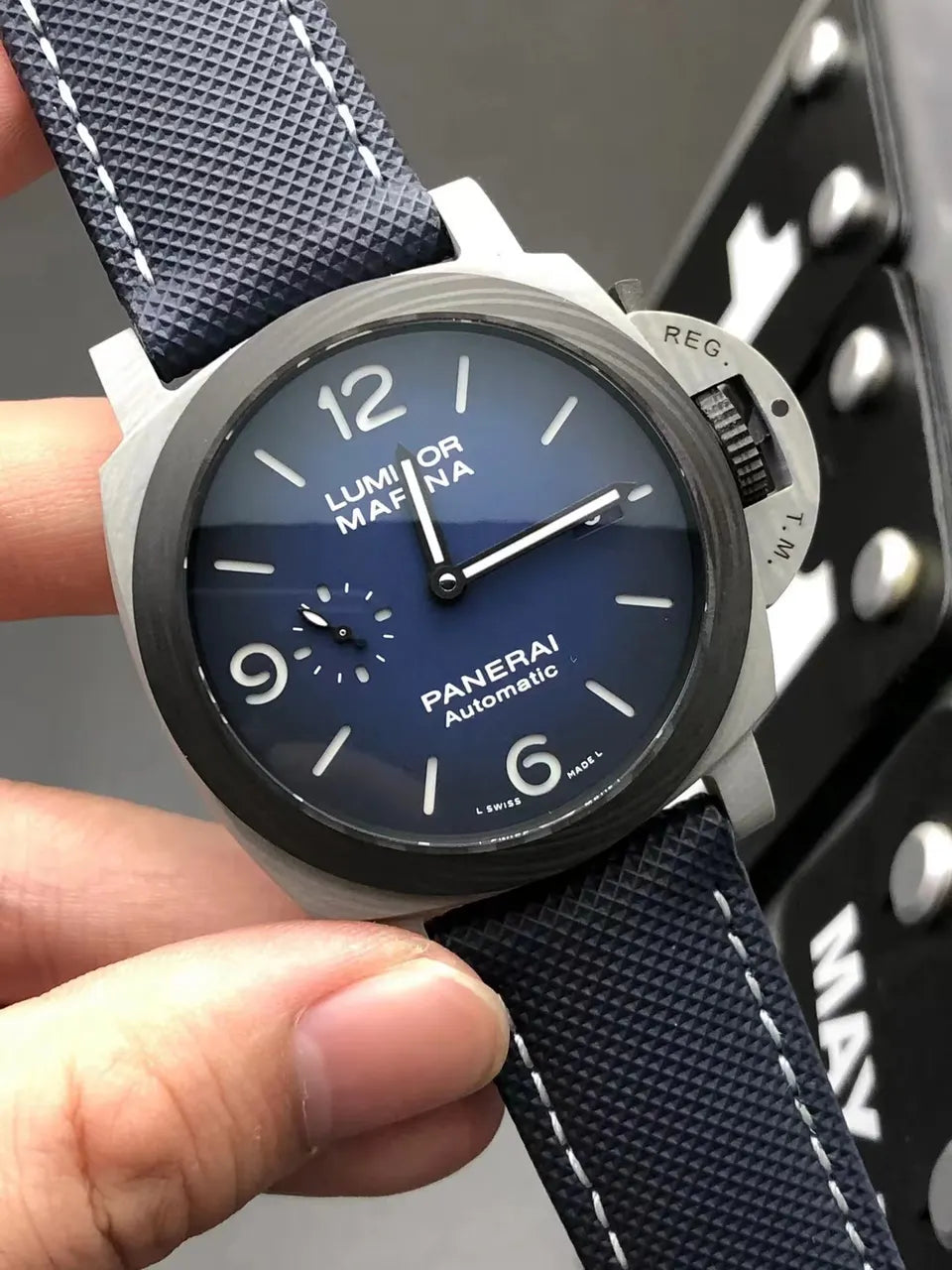 Panerai Luminor Marina Blue - Hình 2