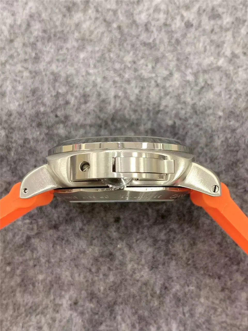 Panerai Orange Rubber Americas Cup - Hình 5