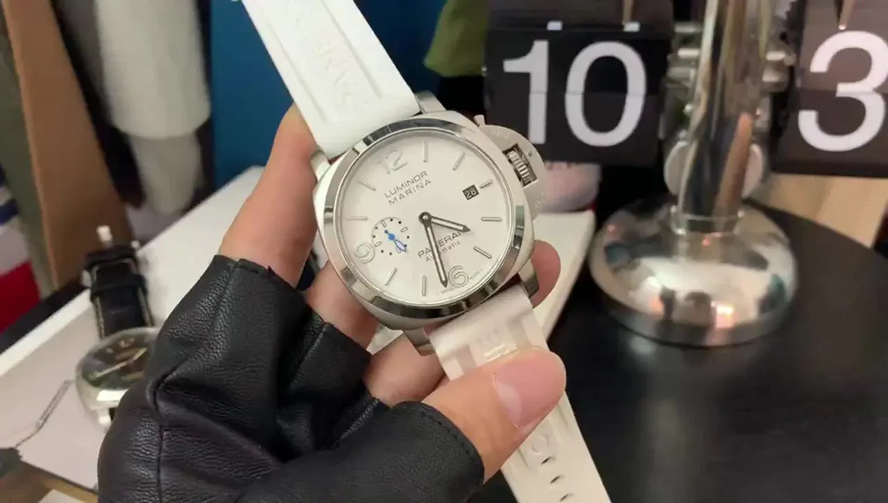 rubber Panerai Luminor Marina White Dial