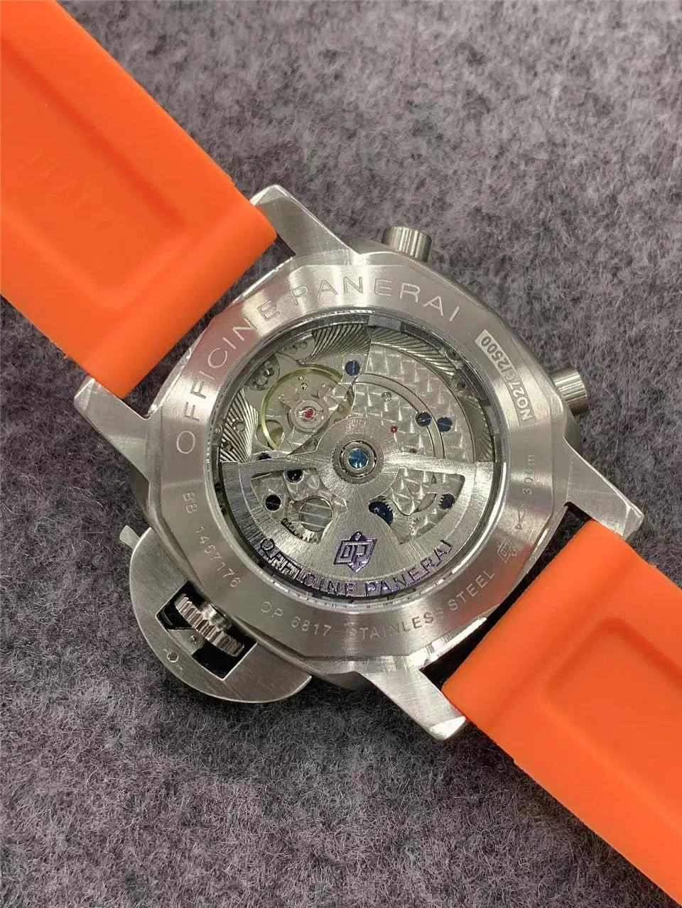 Panerai Orange America's Cup - Hình 4
