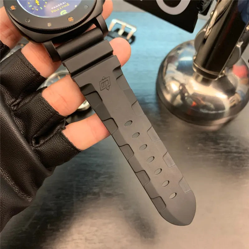 Panerai Luminor Submersible GMT Blue Dial - Hình 4