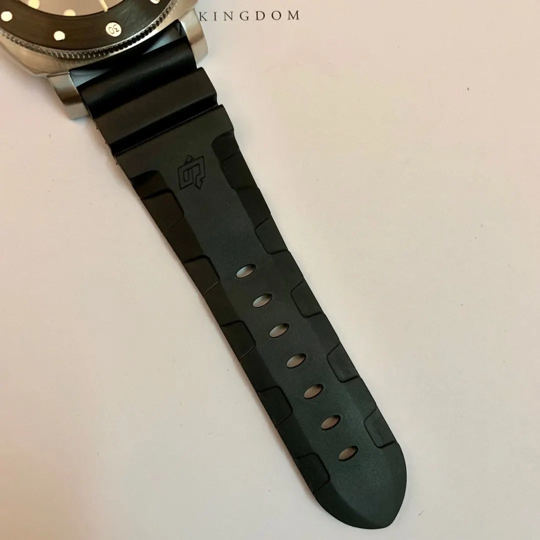luminor Panerai Black Rubber Dive Watch - Hình 3