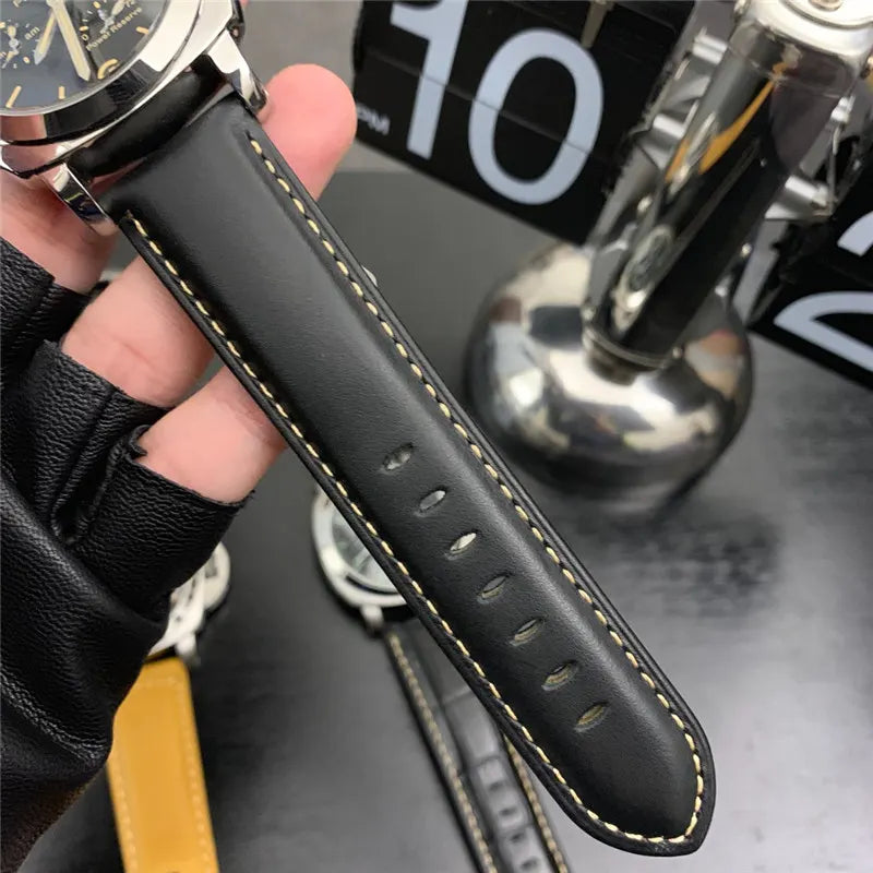 dial Panerai Luminor GMT Black - Hình 2