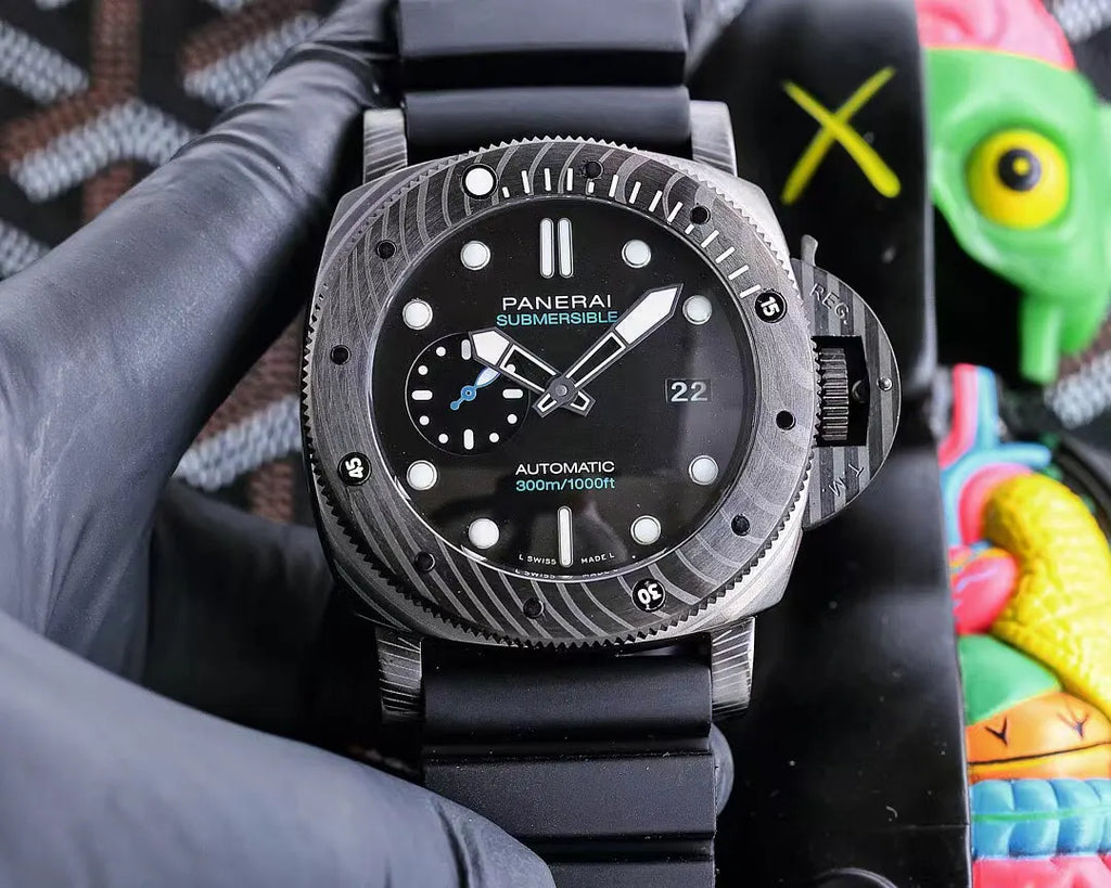 Panerai Submersible Forged Carbon - Hình 2