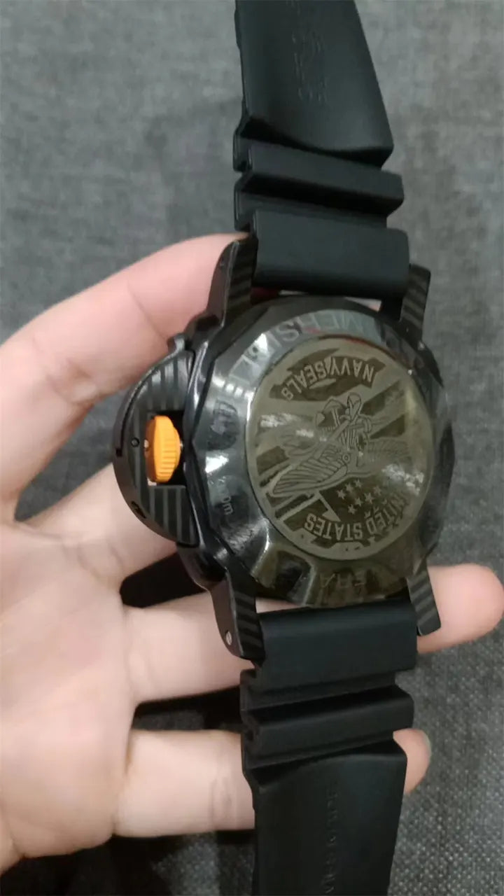 luminor Panerai Carbon Black Rubber - Hình 4