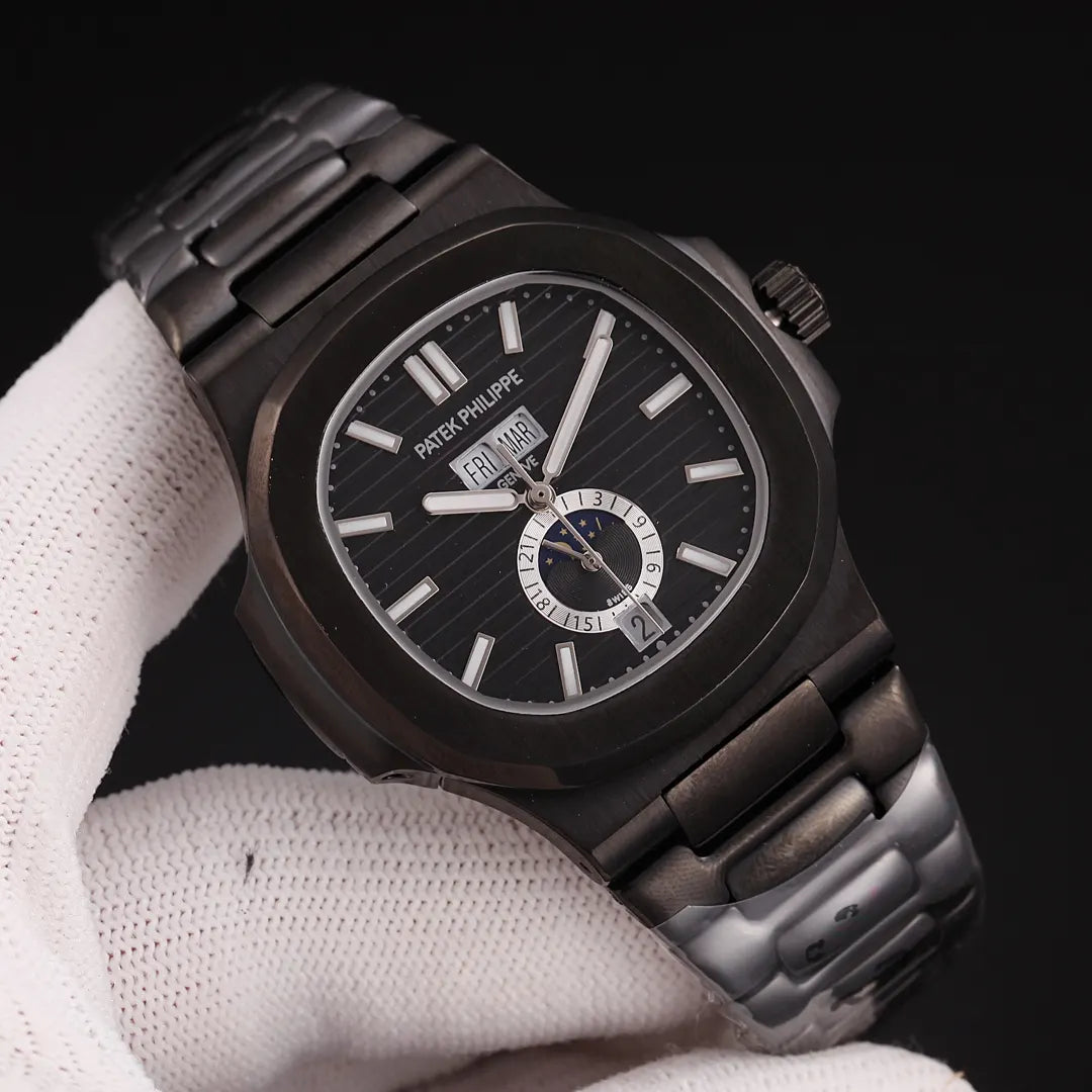 Patek Philippe Black Nautilus – Moonphase Complications