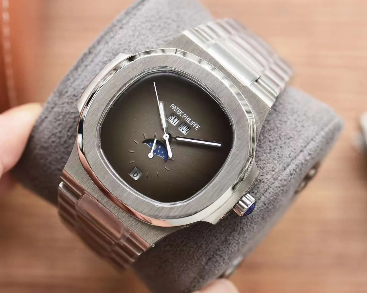 Patek Philippe Olive Dial – Stainless Steel Moonphase