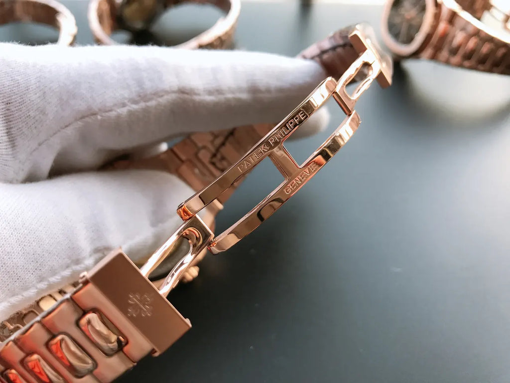 brown Patek Philippe Rose Gold Nautilus - Hình 2