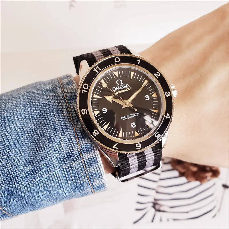 Omega Seamaster Black Dial - Hình 5