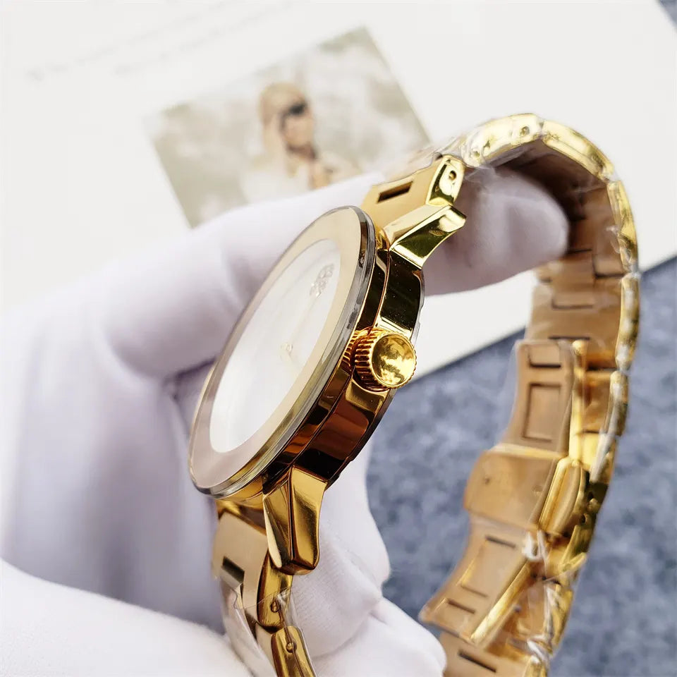 Movado Museum Classic Gold - Hình 4