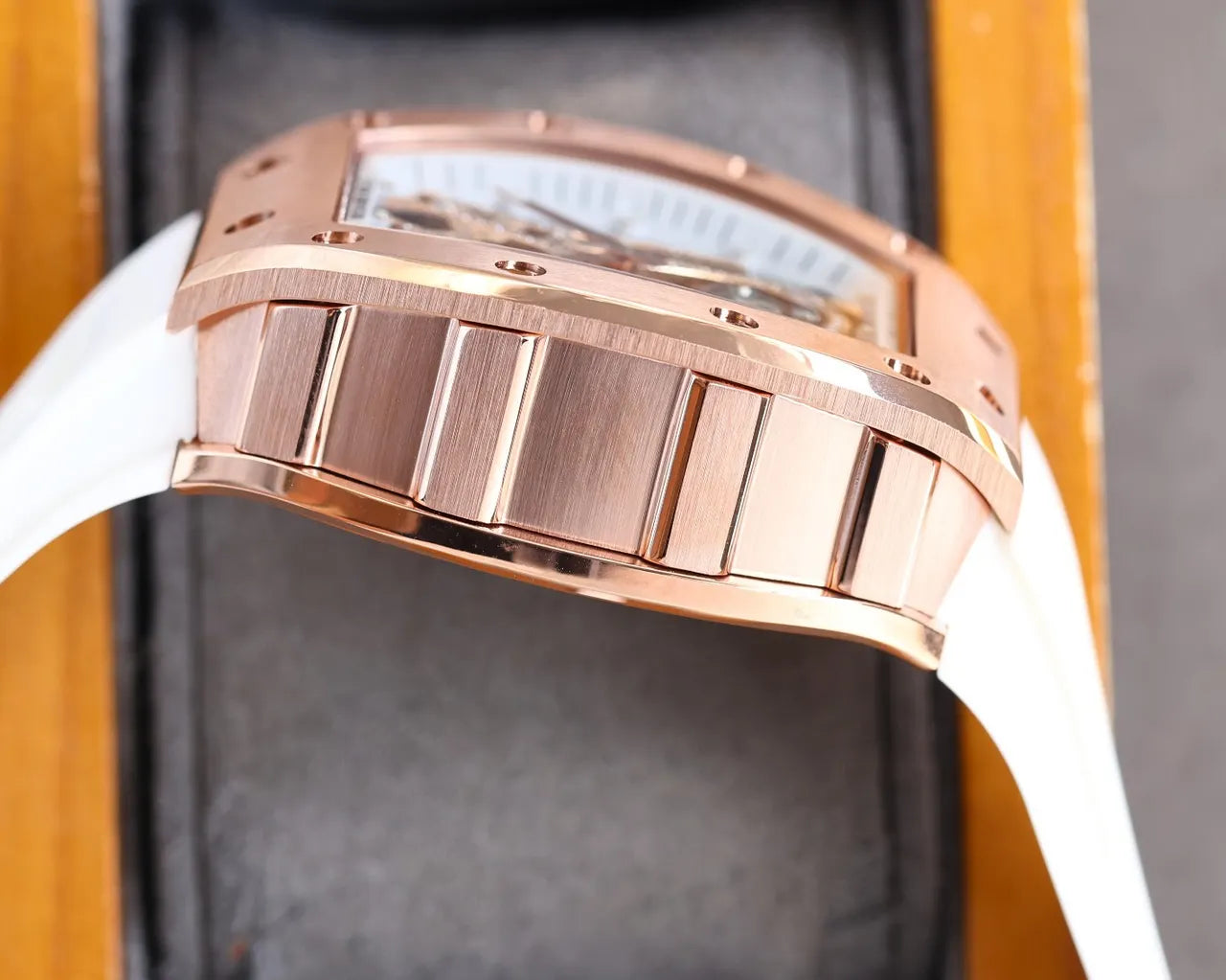 diamond Richard Mille Rose Gold - Hình 4