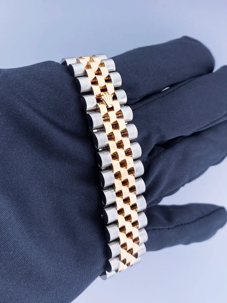 Rolex Mother of Pearl Datejust - Hình 6