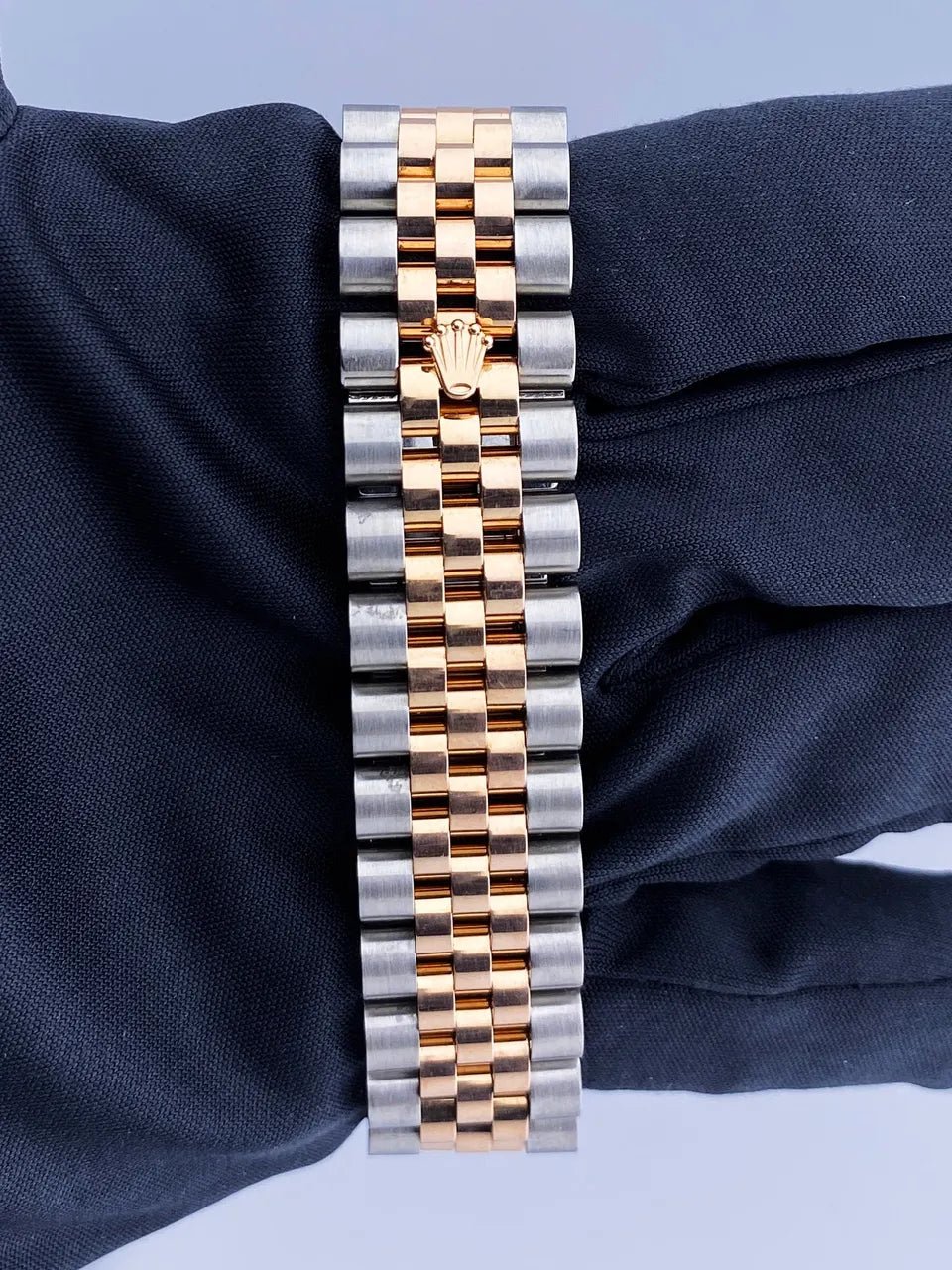 Rolex Mother of Pearl Datejust - Hình 7
