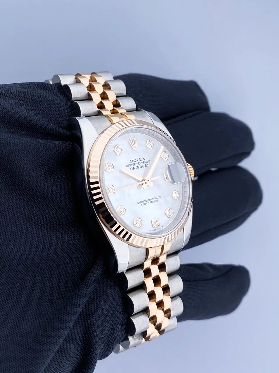 Rolex Mother of Pearl Datejust - Hình 3
