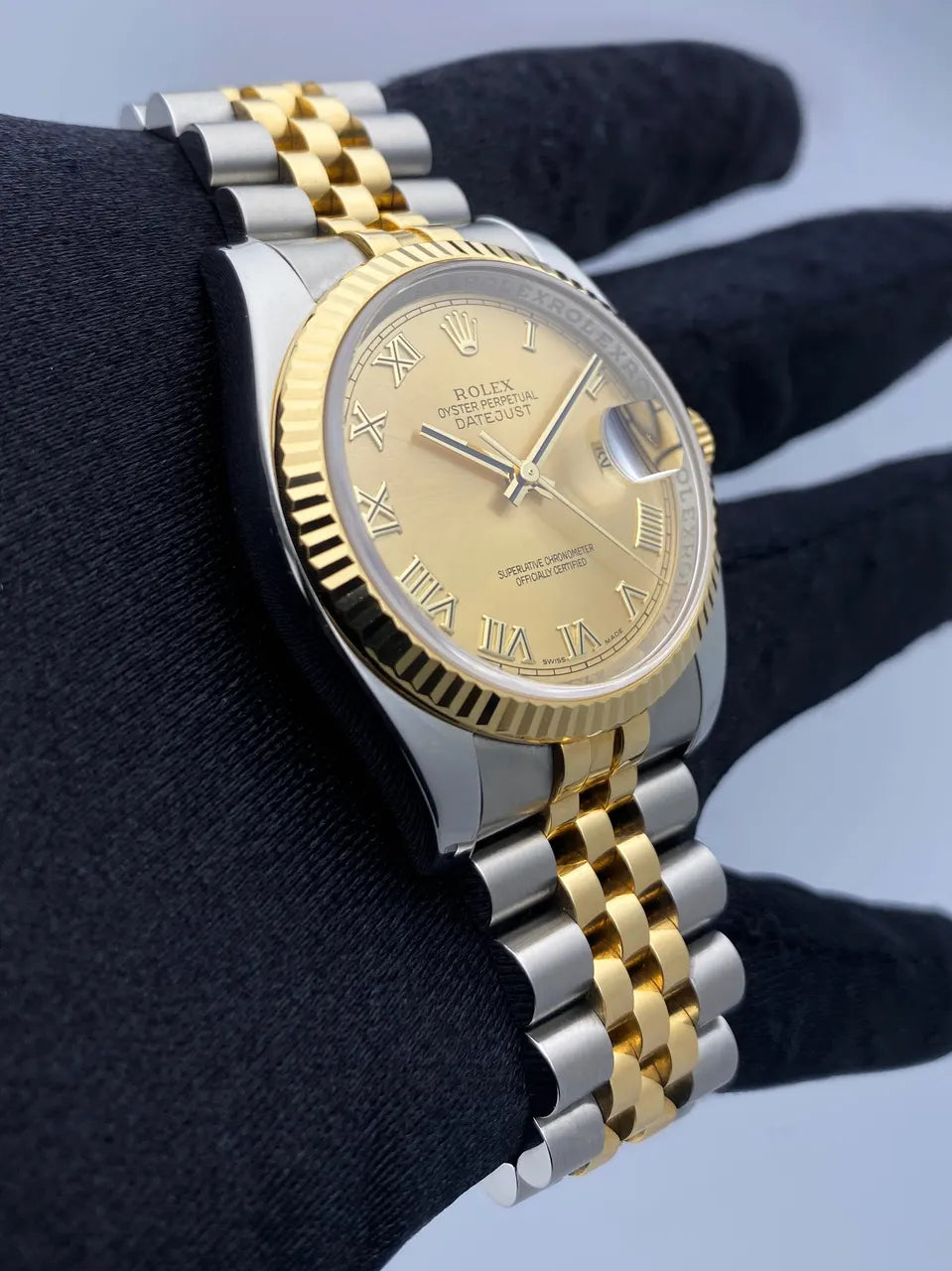 Rolex Gold Roman Numeral Dial - Hình 3