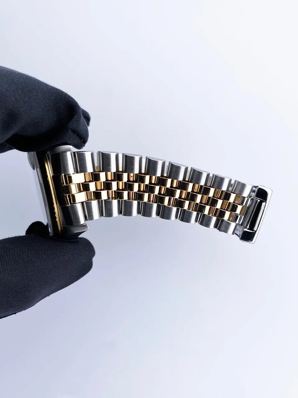 markers Rolex Gold Dial Diamond Datejust - Hình 7