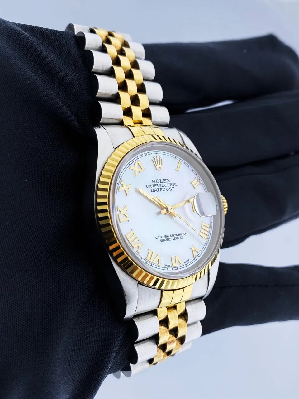 Rolex Two-Tone Mother of Pearl - Hình 3