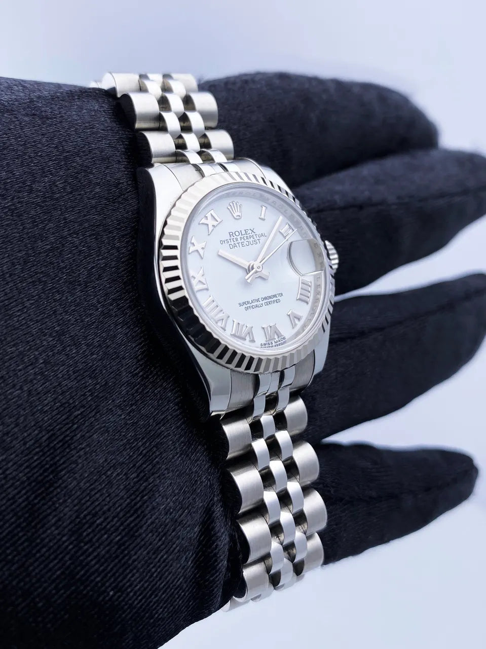 Rolex White Roman Dial Ladies - Hình 2