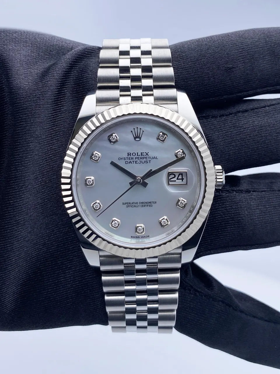 Rolex Mother of Pearl Diamond - Hình 3