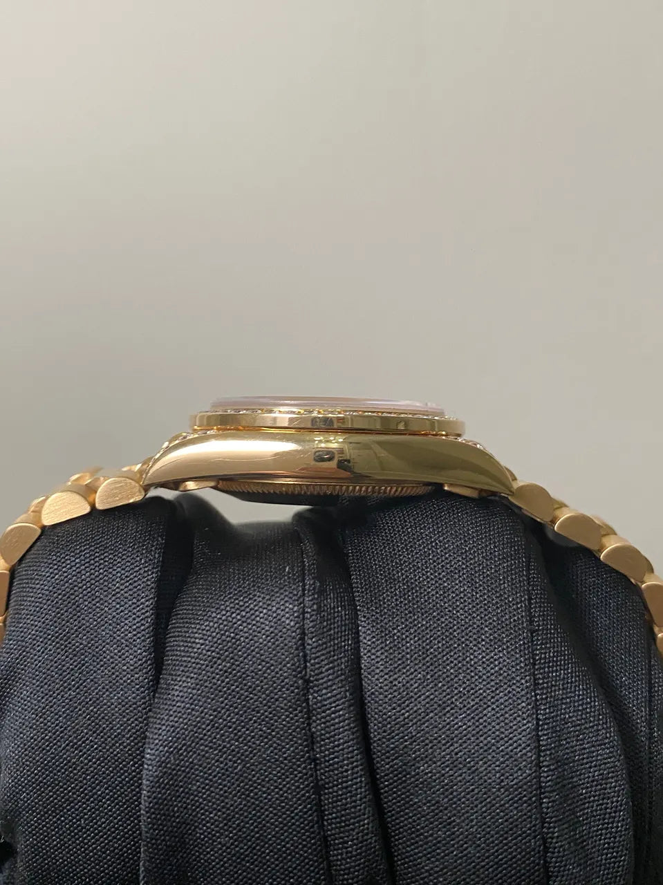 Rolex Gold Marble Diamond - Hình 5