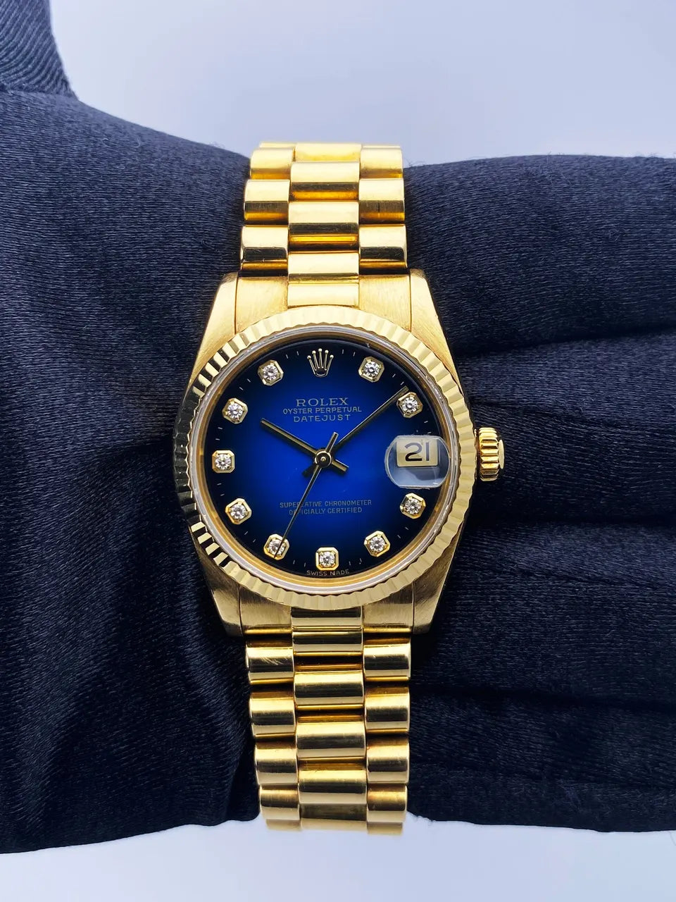 Rolex Gold Blue Diamond Datejust - Hình 3