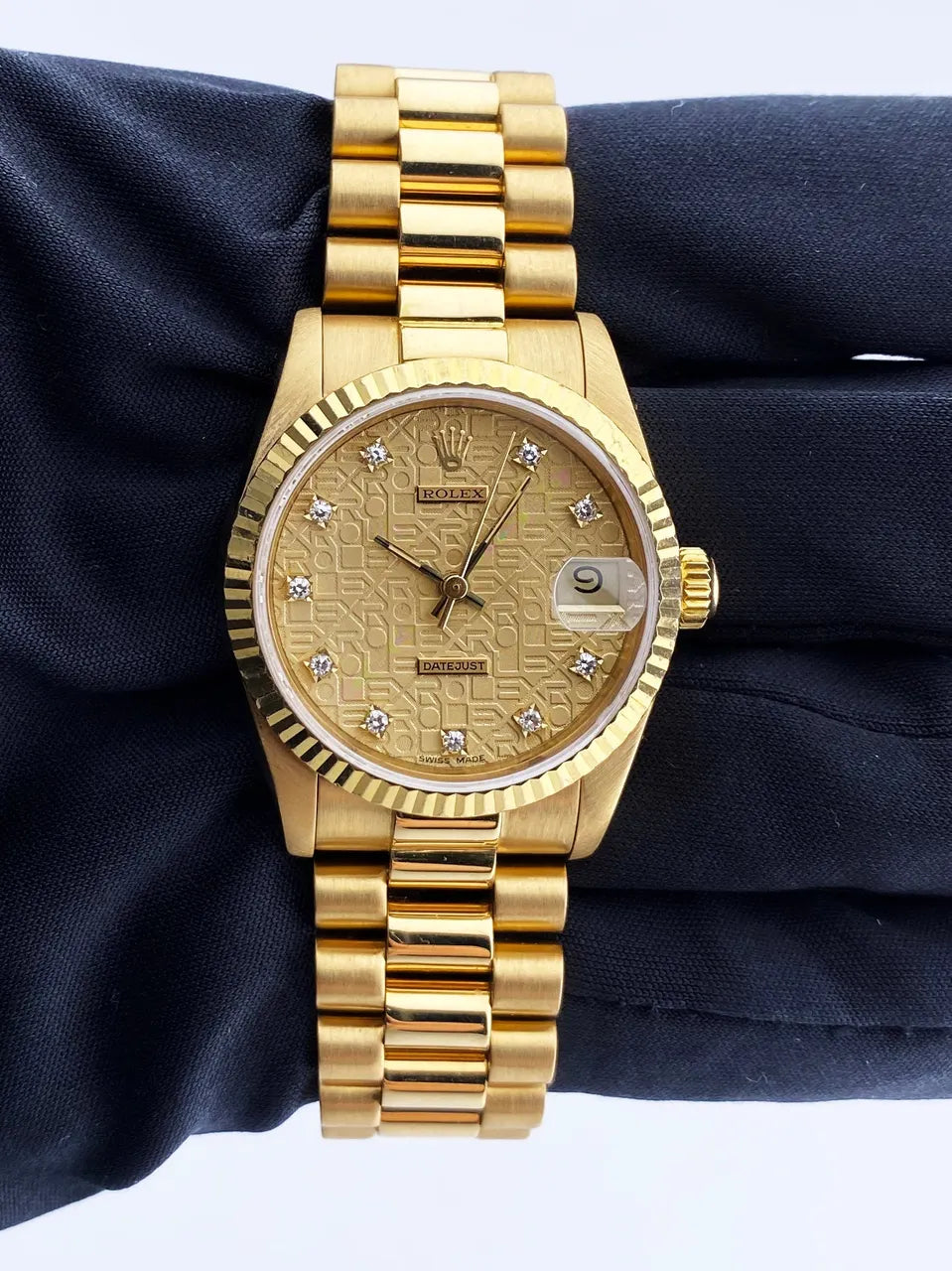 Rolex Gold Diamond Tapestry Dial - Hình 2