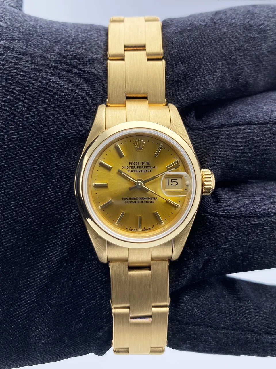 Rolex Datejust Gold Brushed Finish - Hình 2