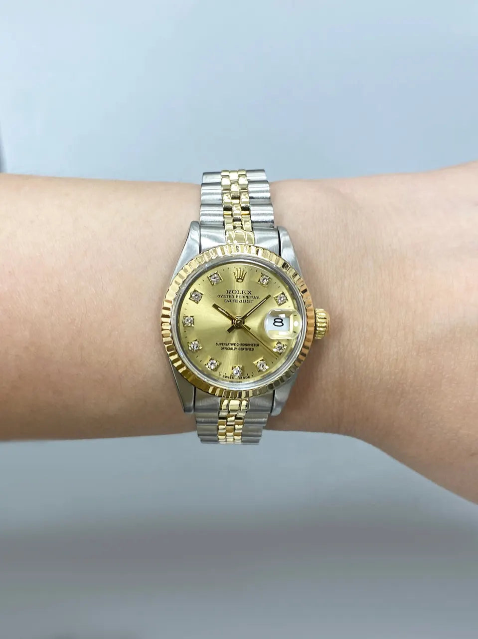 Rolex Datejust Gold Diamond - Hình 9