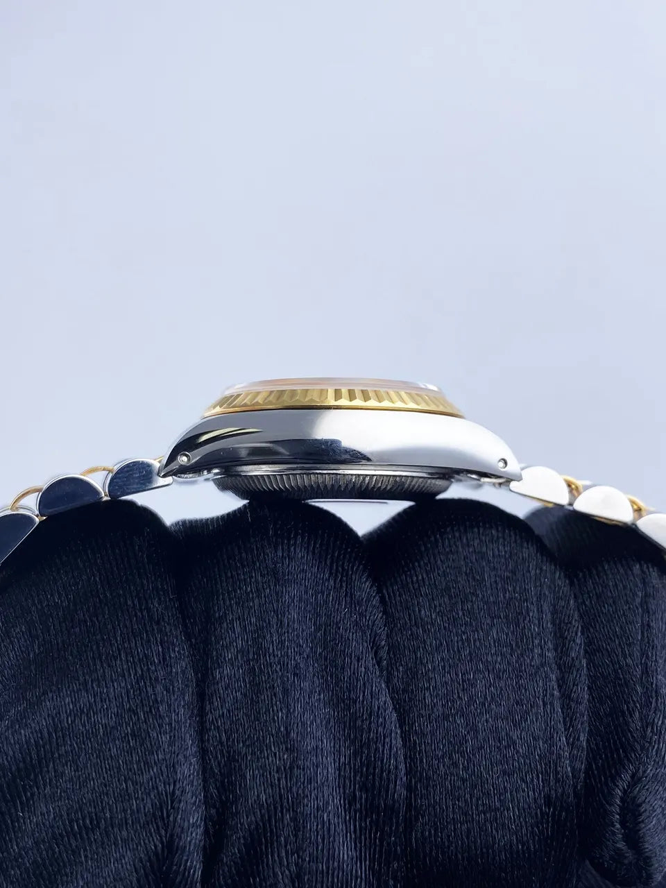Rolex Datejust Yellow Diamond Dial - Hình 5