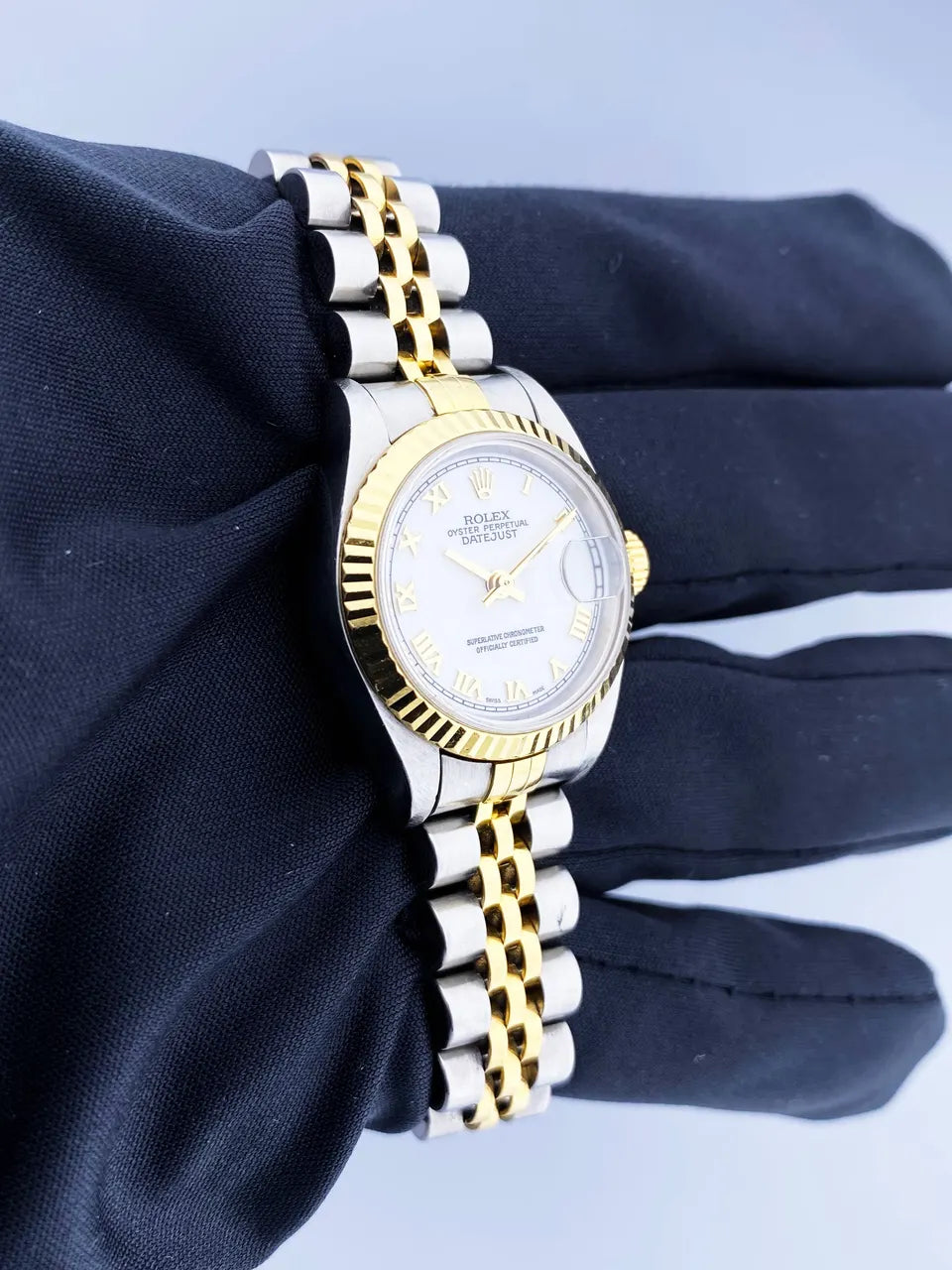 Rolex Datejust White Roman Dial two tone - Hình 2