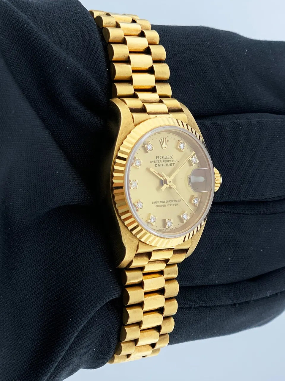 Rolex Gold Diamond Datejust dial jubilee - Hình 3