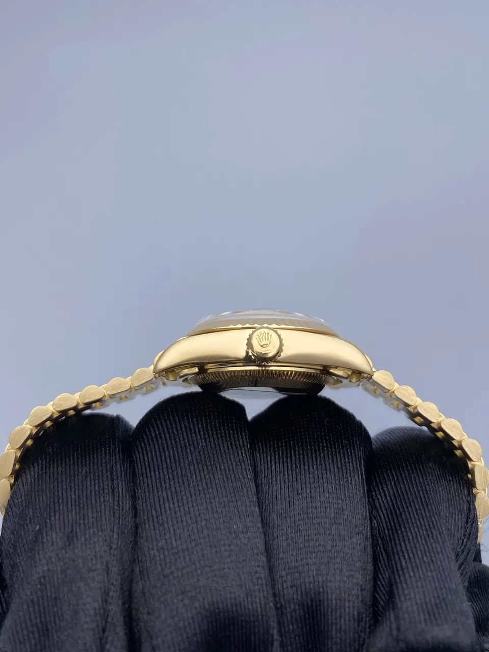 Rolex Gold Blue Diamond Dial - Hình 5